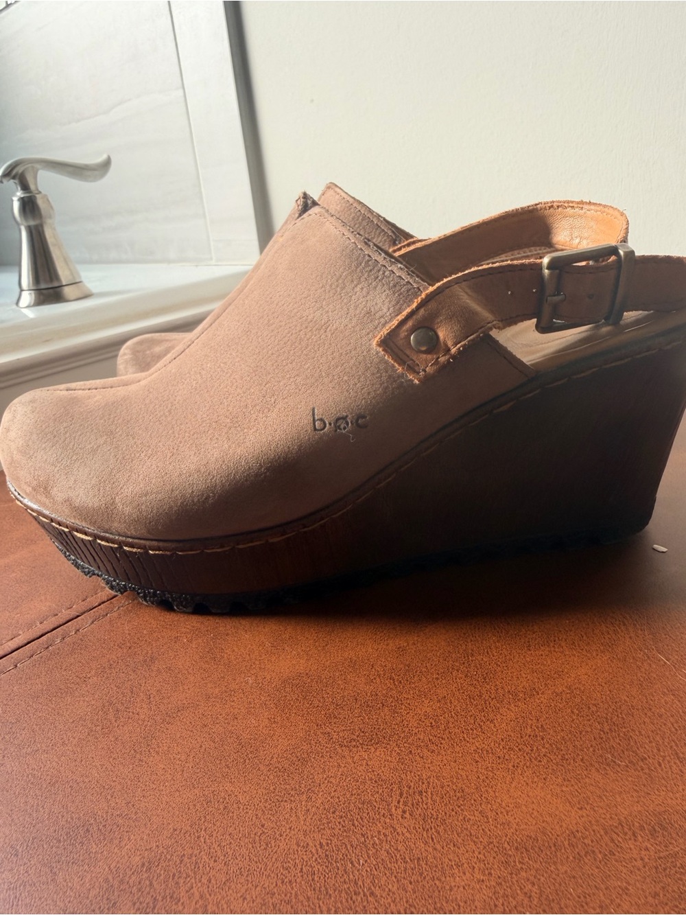 boc Women's Taupe Suede Platform Clogs with Tan Accent Strap - Picture 2 of 6